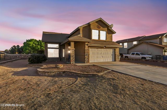 680 Sequeiros Court, El Paso, TX 79932