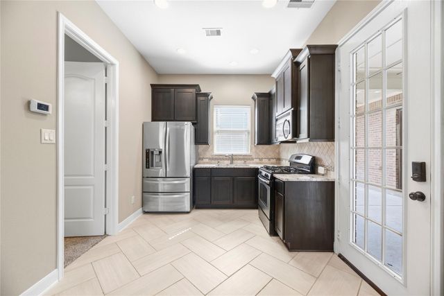 5426 Lake Hill Farm Way, Fulshear, TX 77441
