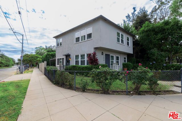 2499 S Barrington Avenue, Los Angeles, CA 90064