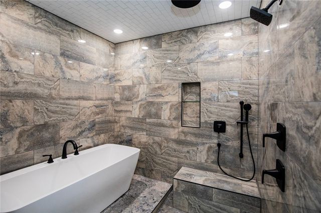 1905 Strong Avenue, Pea Ridge, AR 72751