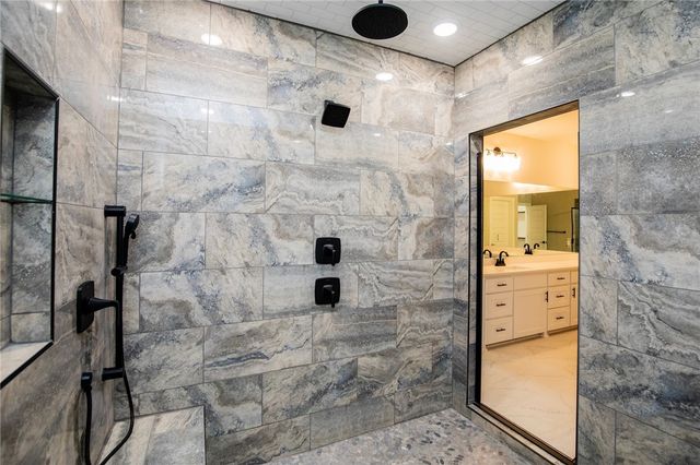 1905 Strong Avenue, Pea Ridge, AR 72751