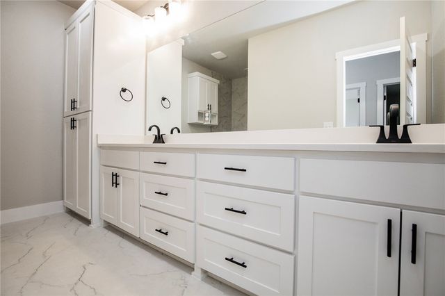 1905 Strong Avenue, Pea Ridge, AR 72751