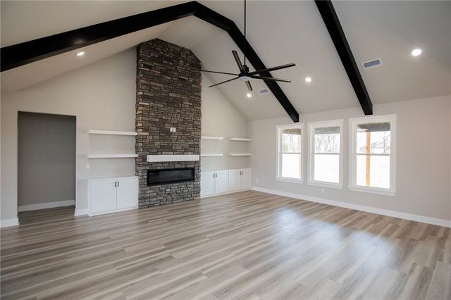 1905 Strong Avenue, Pea Ridge, AR 72751