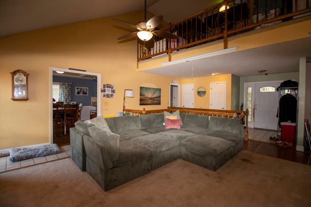 301 North Gregg Road, Nixa, MO 65714