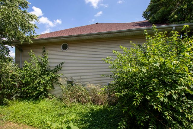 301 North Gregg Road, Nixa, MO 65714