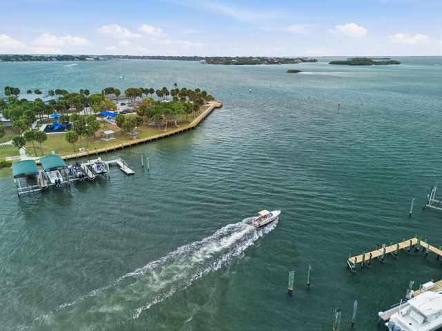 3832 SE Jefferson Street, Stuart, FL 34997