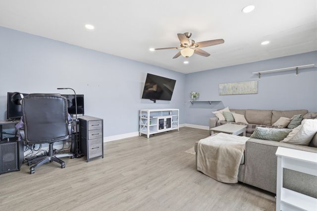 3832 SE Jefferson Street, Stuart, FL 34997