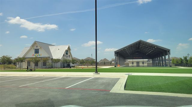312 Singing Dove WAY, Liberty Hill, TX 78642