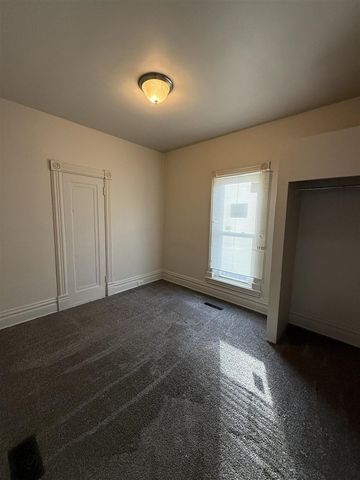 611 W North Street, Kalamazoo, MI 49007