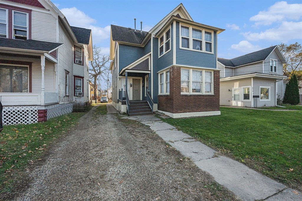 611 W North Street, Kalamazoo, MI 49007