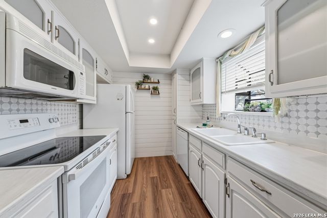 11843 Braesview Apt 2101, San Antonio, TX 78213