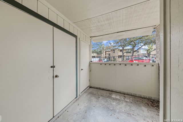 11843 Braesview Apt 2101, San Antonio, TX 78213