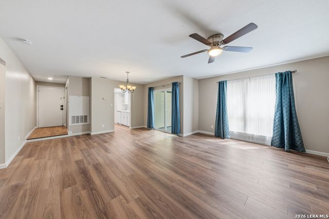 11843 Braesview Apt 2101, San Antonio, TX 78213