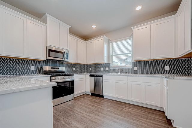 27278 Axis Deer Trail, Magnolia, TX 77354