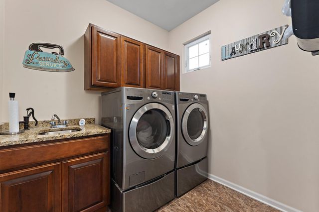 3467 Highland Court, Crown Point, IN 46307