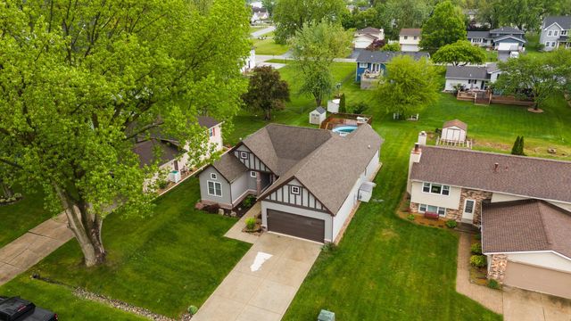 3467 Highland Court, Crown Point, IN 46307