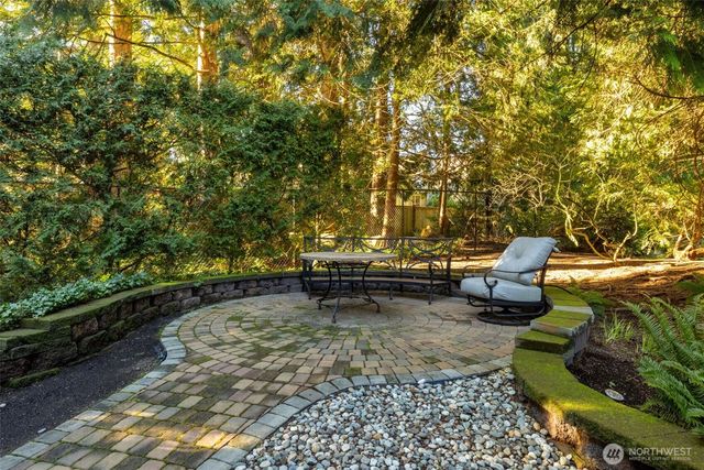 2619 Sahalee Drive W, Sammamish, WA 98074