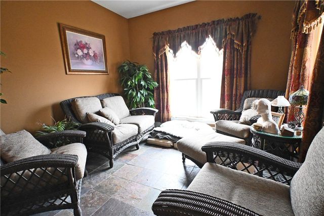 16 Chelsea Drive, Horseheads, NY 14845