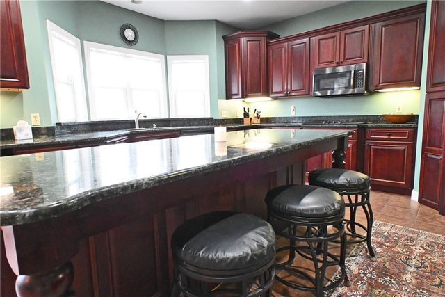 16 Chelsea Drive, Horseheads, NY 14845