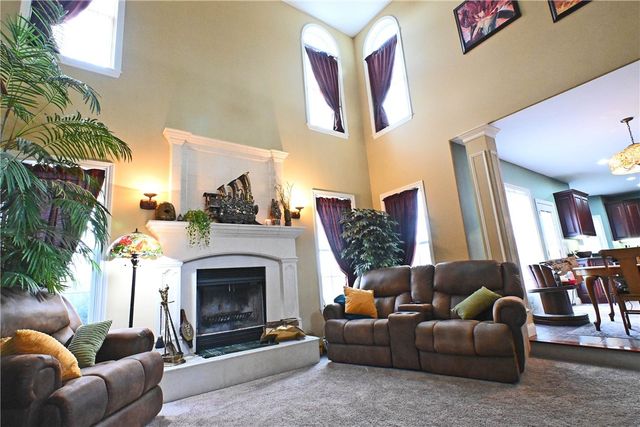 16 Chelsea Drive, Horseheads, NY 14845