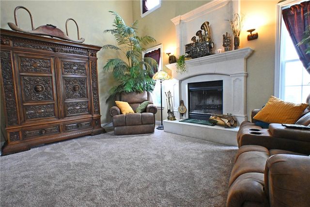 16 Chelsea Drive, Horseheads, NY 14845