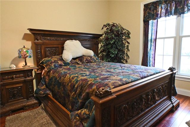 16 Chelsea Drive, Horseheads, NY 14845