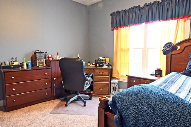 16 Chelsea Drive, Horseheads, NY 14845