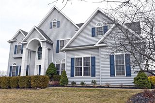 16 Chelsea Drive, Horseheads, NY 14845