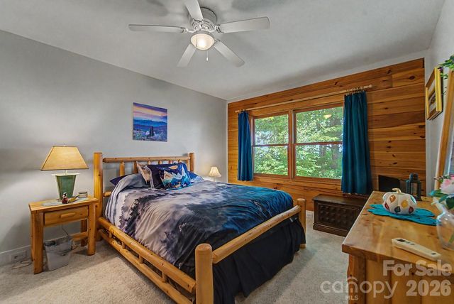 760 Woody Lane, Waynesville, NC 28786