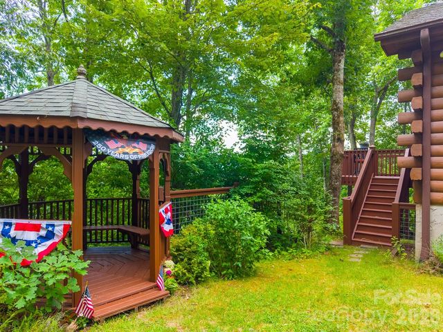 760 Woody Lane, Waynesville, NC 28786