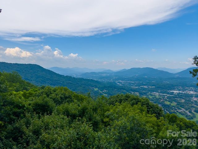 760 Woody Lane, Waynesville, NC 28786