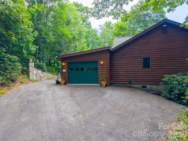 760 Woody Lane, Waynesville, NC 28786