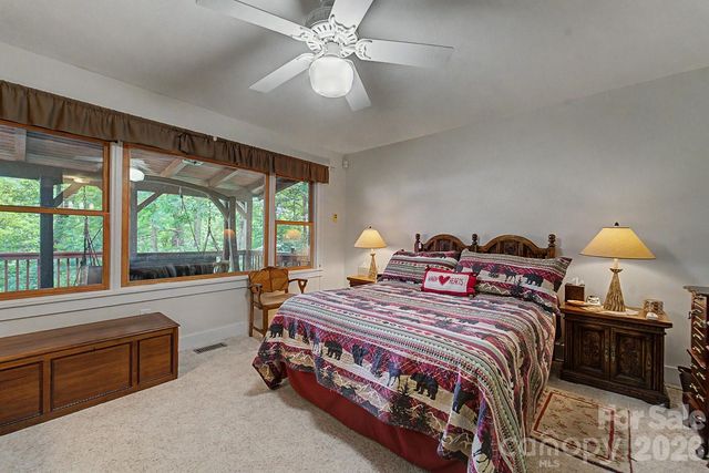 760 Woody Lane, Waynesville, NC 28786
