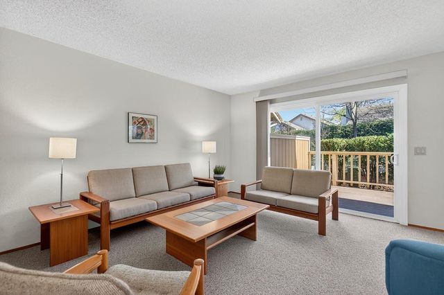 7059 Lompoc Ct, Citrus Heights, CA 95621