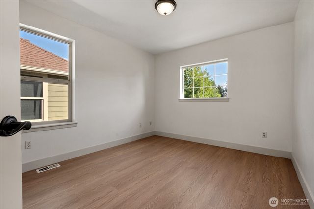 15302 84th Avenue E, Puyallup, WA 98375