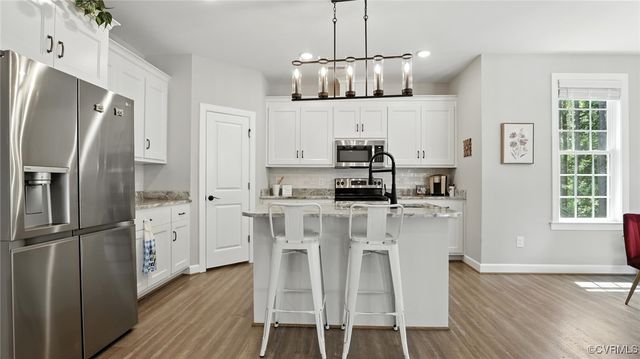 5080 Brandon Pines Way, Providence Forge, VA 23140