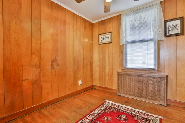 102 Kirtland St, Lynn, MA 01905