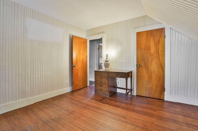 102 Kirtland St, Lynn, MA 01905