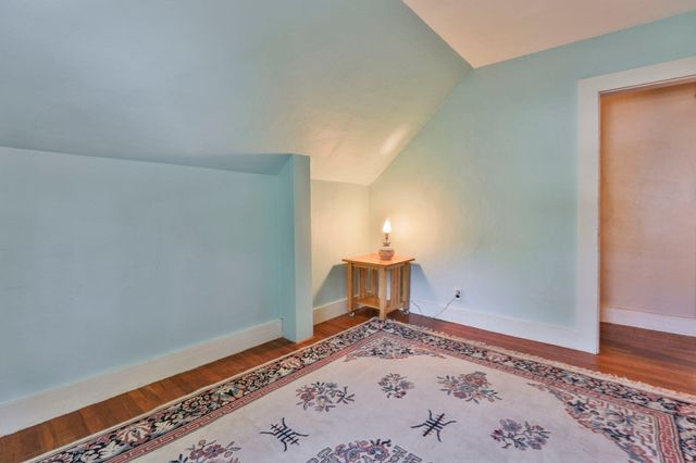 102 Kirtland St, Lynn, MA 01905