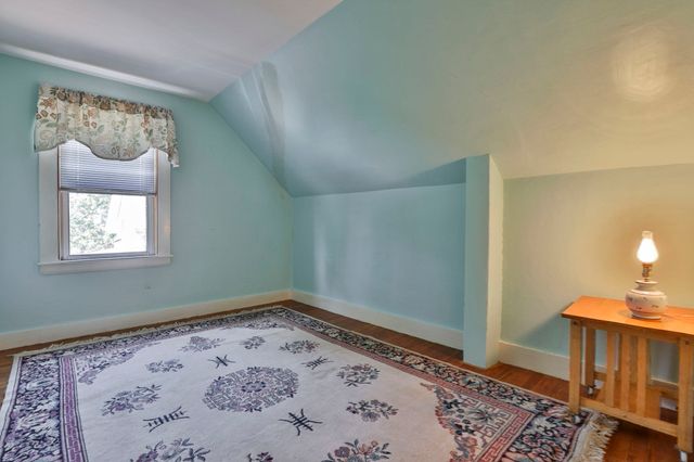 102 Kirtland St, Lynn, MA 01905