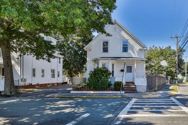 102 Kirtland St, Lynn, MA 01905