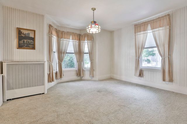 102 Kirtland St, Lynn, MA 01905