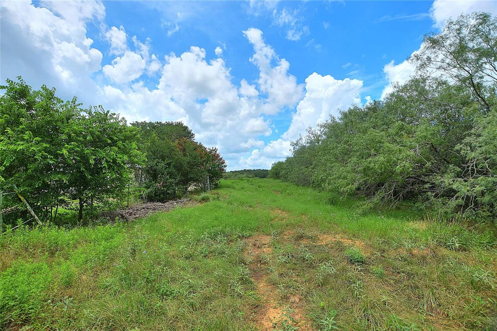TBD E Whitworth LN E, Bastrop, TX 78602