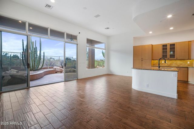 9359 E CAVALRY Drive, Scottsdale, AZ 85262