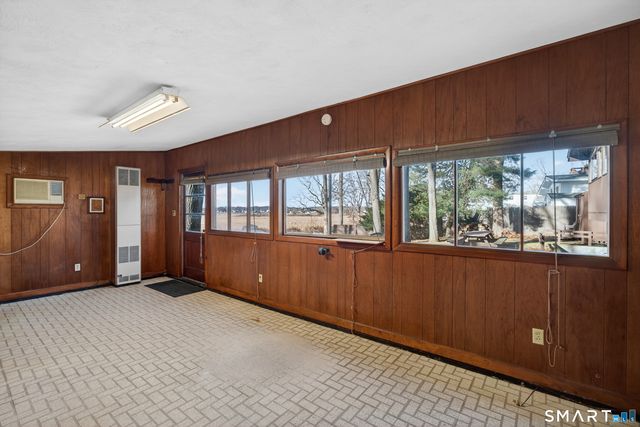 33 Briarwood Drive, Old Saybrook, CT 06475