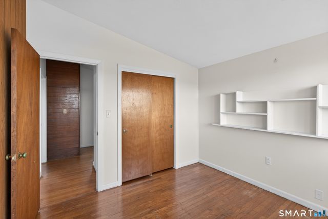 33 Briarwood Drive, Old Saybrook, CT 06475