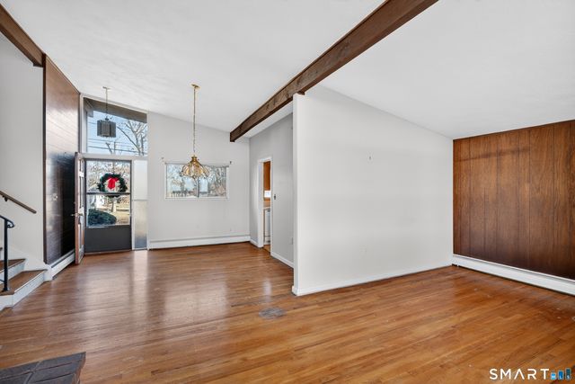 33 Briarwood Drive, Old Saybrook, CT 06475