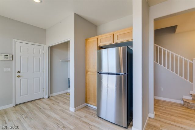 8607 Rowland Bluff Avenue, Las Vegas, NV 89178