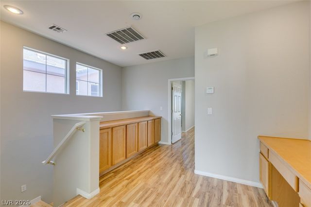 8607 Rowland Bluff Avenue, Las Vegas, NV 89178