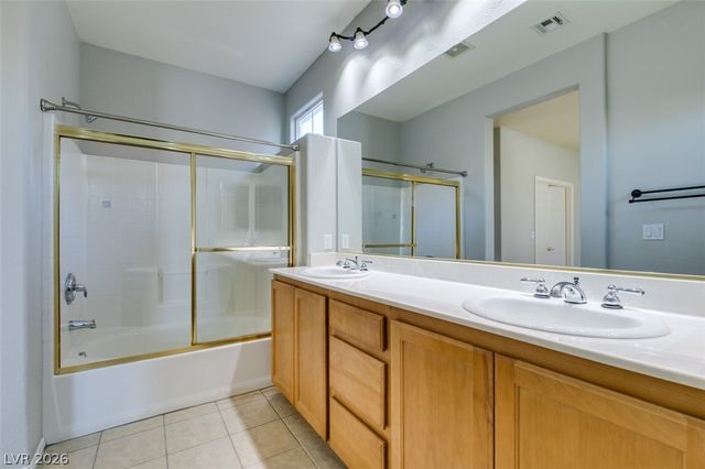 8607 Rowland Bluff Avenue, Las Vegas, NV 89178